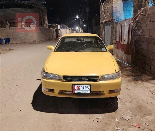 تويوتا كراون 2000 للبيع في العراق - أبو الخصيب